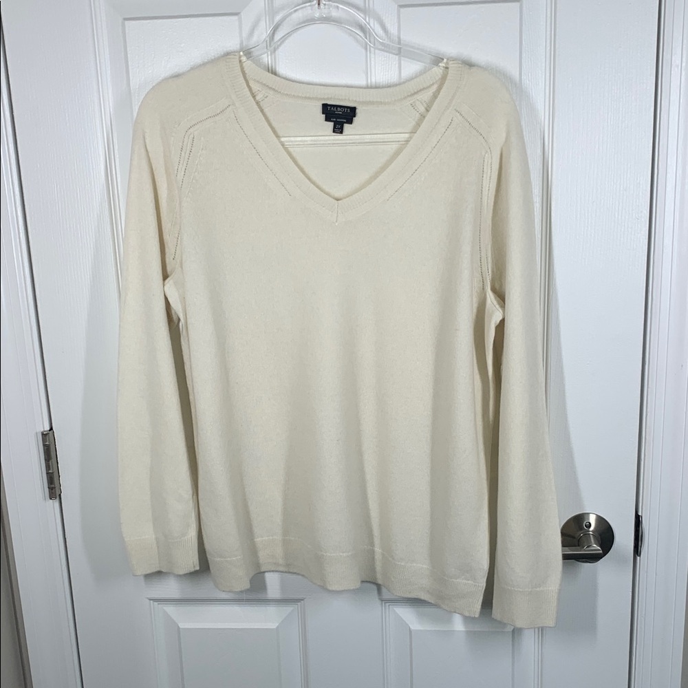 Talbots woman ivory v-neck cashmere sweater size 2X